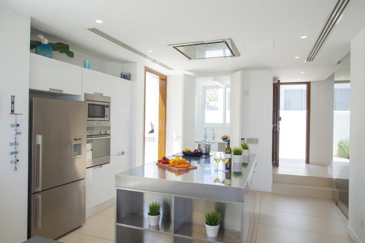 Central Protaras Seaview Villa Zinnia Dış mekan fotoğraf