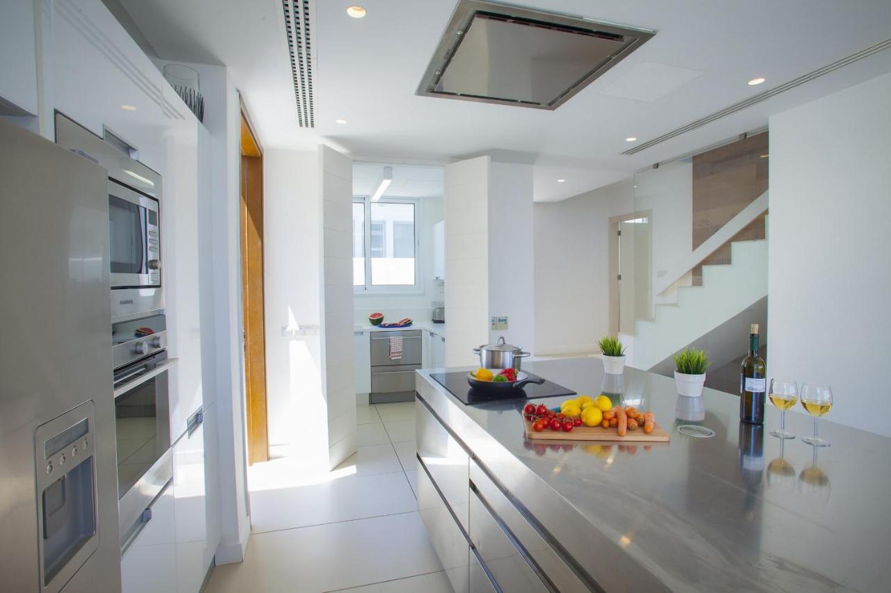 Central Protaras Seaview Villa Zinnia Dış mekan fotoğraf